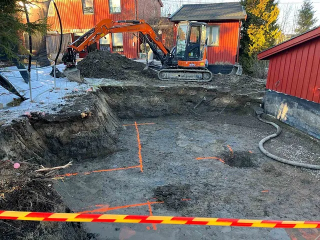 Grunnarbeider for ny uteplass, Ås