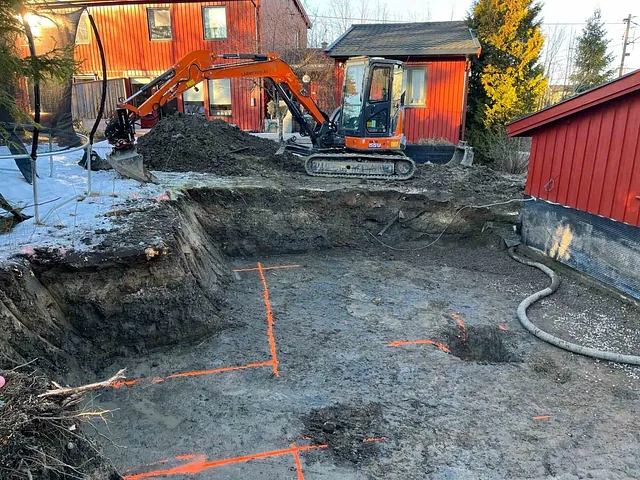 Grunnarbeider for ny uteplass, Ås
