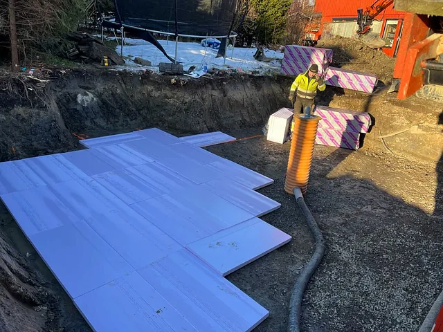 Grunnarbeider for ny uteplass, Ås